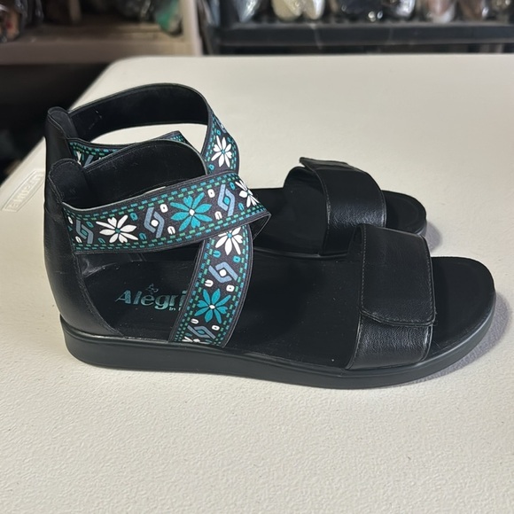 Algeria Lucia aqua sandals. 38 - Picture 2 of 6